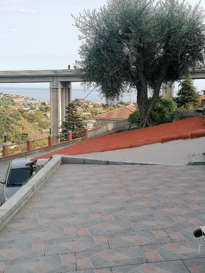 La Casa Di Trilly Hotel San Remo Kültér fotó